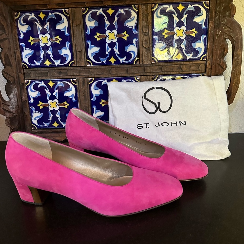 St. John pink suede heels